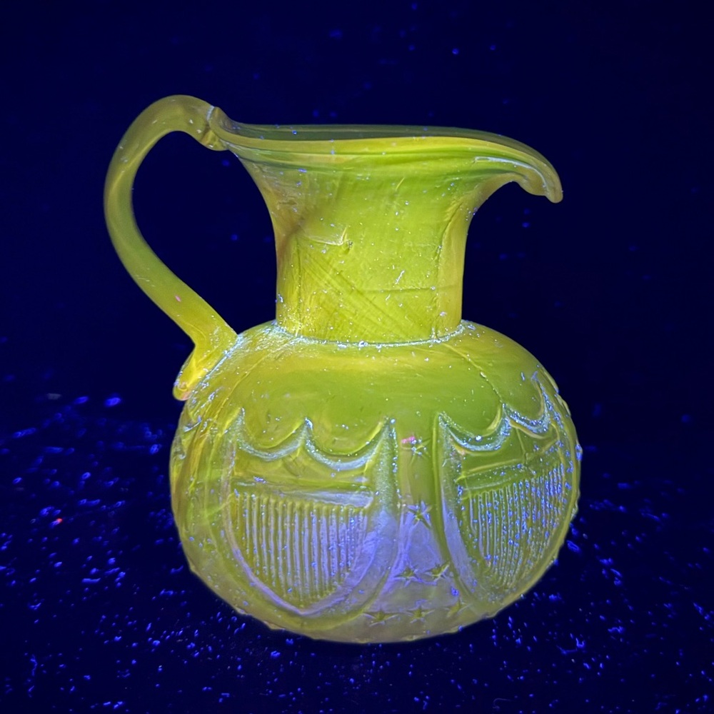 1930’s-1960’s Vintage Clevenger Brothers Purple Glass Pitcher w/ Stars & Shields